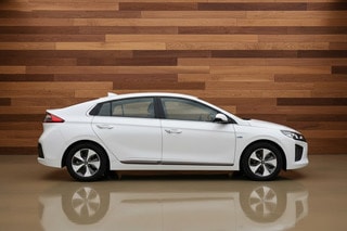 Thumbnail Mobil 6