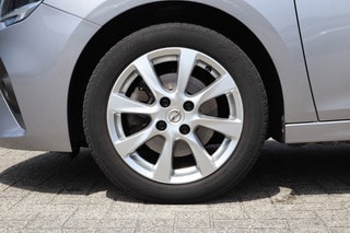 Thumbnail Mobil 6