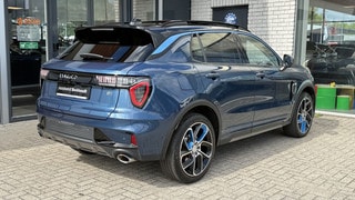 Thumbnail Mobil 4