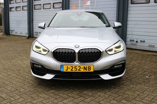 Thumbnail Mobil 7