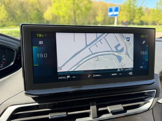 Thumbnail Mobil 8