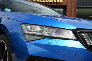 Thumbnail Mobil 10