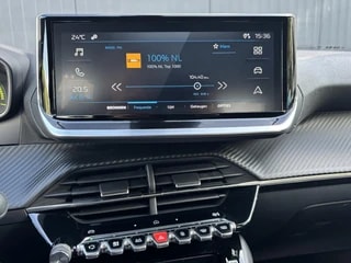 Thumbnail Mobil 8
