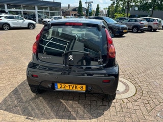 Thumbnail Mobil 5