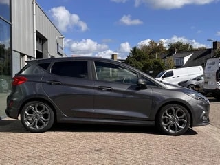 Thumbnail Mobil 8