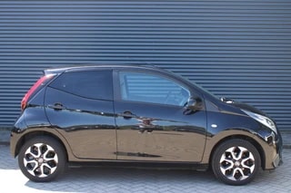 Thumbnail Mobil 6