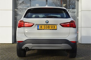 Thumbnail Mobil 3