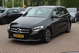 Thumbnail Mobil 6