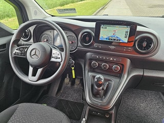 Thumbnail Mobil 8