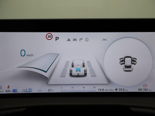 Thumbnail Mobil 10