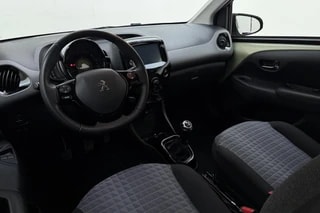Thumbnail Mobil 4