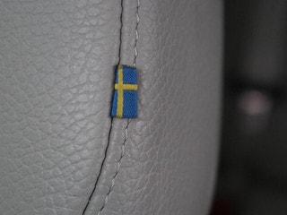 Thumbnail Mobil 6
