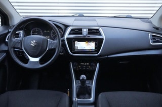 Thumbnail Mobil 6
