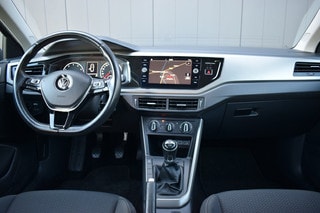 Thumbnail Mobil 6