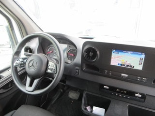 Thumbnail Mobil 9