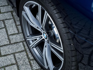Thumbnail Mobil 7