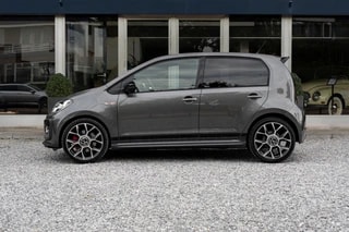 Thumbnail Mobil 8