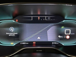 Thumbnail Mobil 8