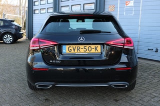 Thumbnail Mobil 8