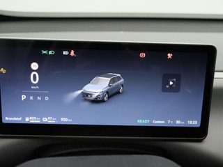 Thumbnail Mobil 8