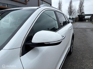 Thumbnail Mobil 10