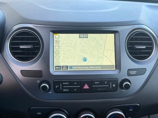 Thumbnail Mobil 7