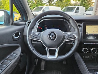 Thumbnail Mobil 4