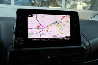 Thumbnail Mobil 6
