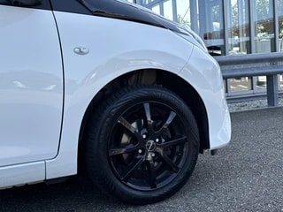 Thumbnail Mobil 8