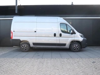 Thumbnail Mobil 4