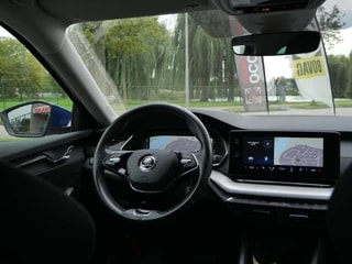 Thumbnail Mobil 10