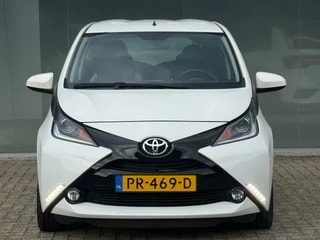 Thumbnail Mobil 4