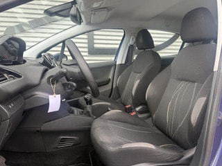 Thumbnail Mobil 4