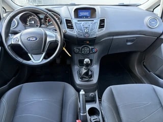 Thumbnail Mobil 6