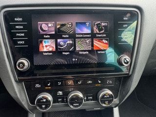 Thumbnail Mobil 9