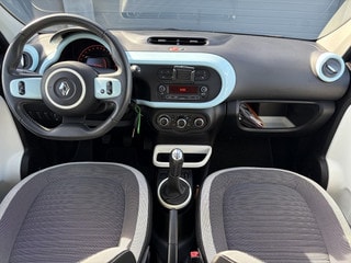 Thumbnail Mobil 6