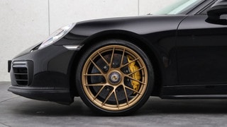 Thumbnail Mobil 6