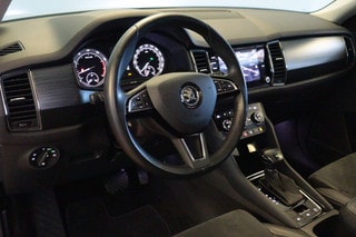 Thumbnail Mobil 4