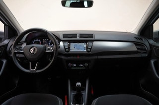 Thumbnail Mobil 4