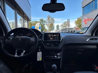 Thumbnail Mobil 10