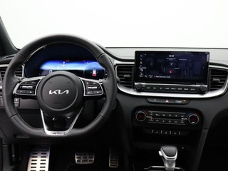 Thumbnail Mobil 8