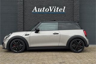 Thumbnail Mobil 8