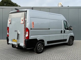 Thumbnail Mobil 6