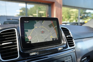 Thumbnail Mobil 8