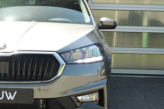Thumbnail Mobil 10