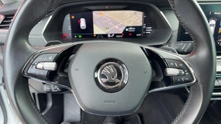 Thumbnail Mobil 8