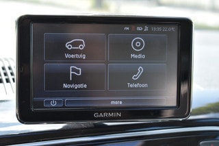 Thumbnail Mobil 8