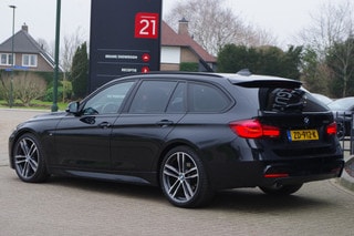Thumbnail Mobil 10