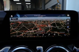 Thumbnail Mobil 9