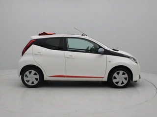 Thumbnail Mobil 6